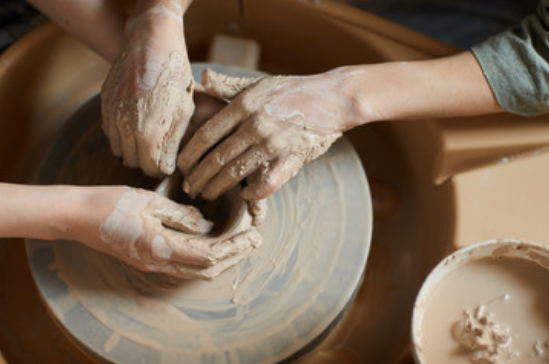 muddy hands pottery classes for kids and teens in melbourne